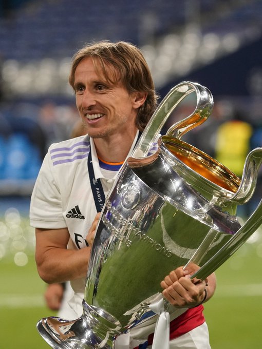 米体预测罗马vs那不勒斯首发：迪巴拉pk霍伊伦，苏莱在列