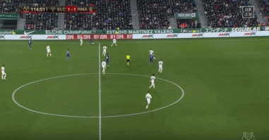 米体：家乡球队维亚雷焦深陷低迷，里皮对球员讲话鼓励他们