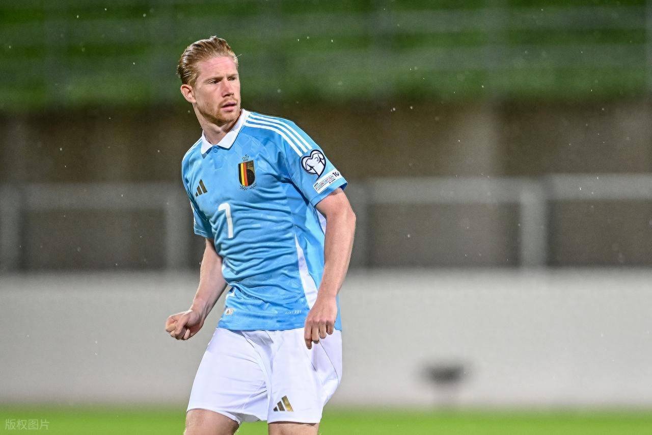 再次相见！穆勒生涯对阵梅西共计7胜3负，并留下诸多名场面